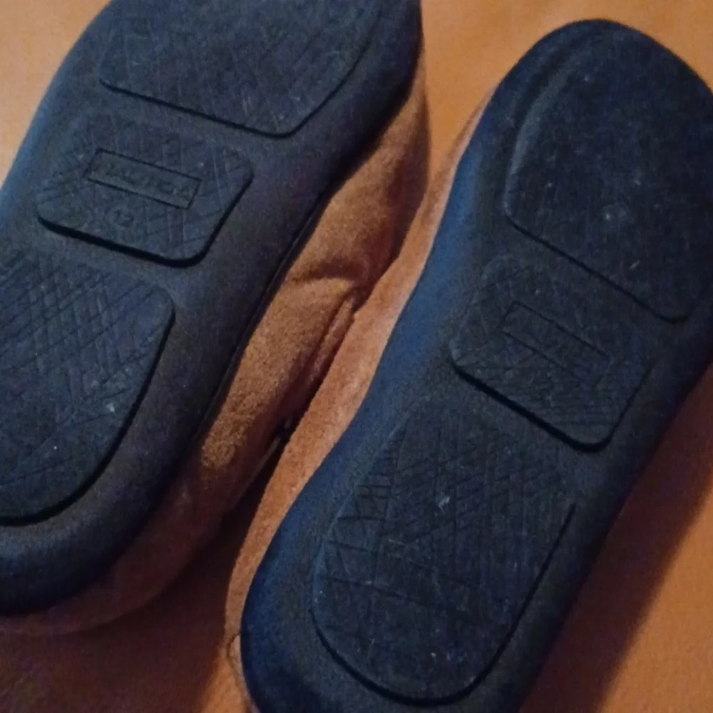 -- Nautica Men's Brown Suede Loafers Size 12